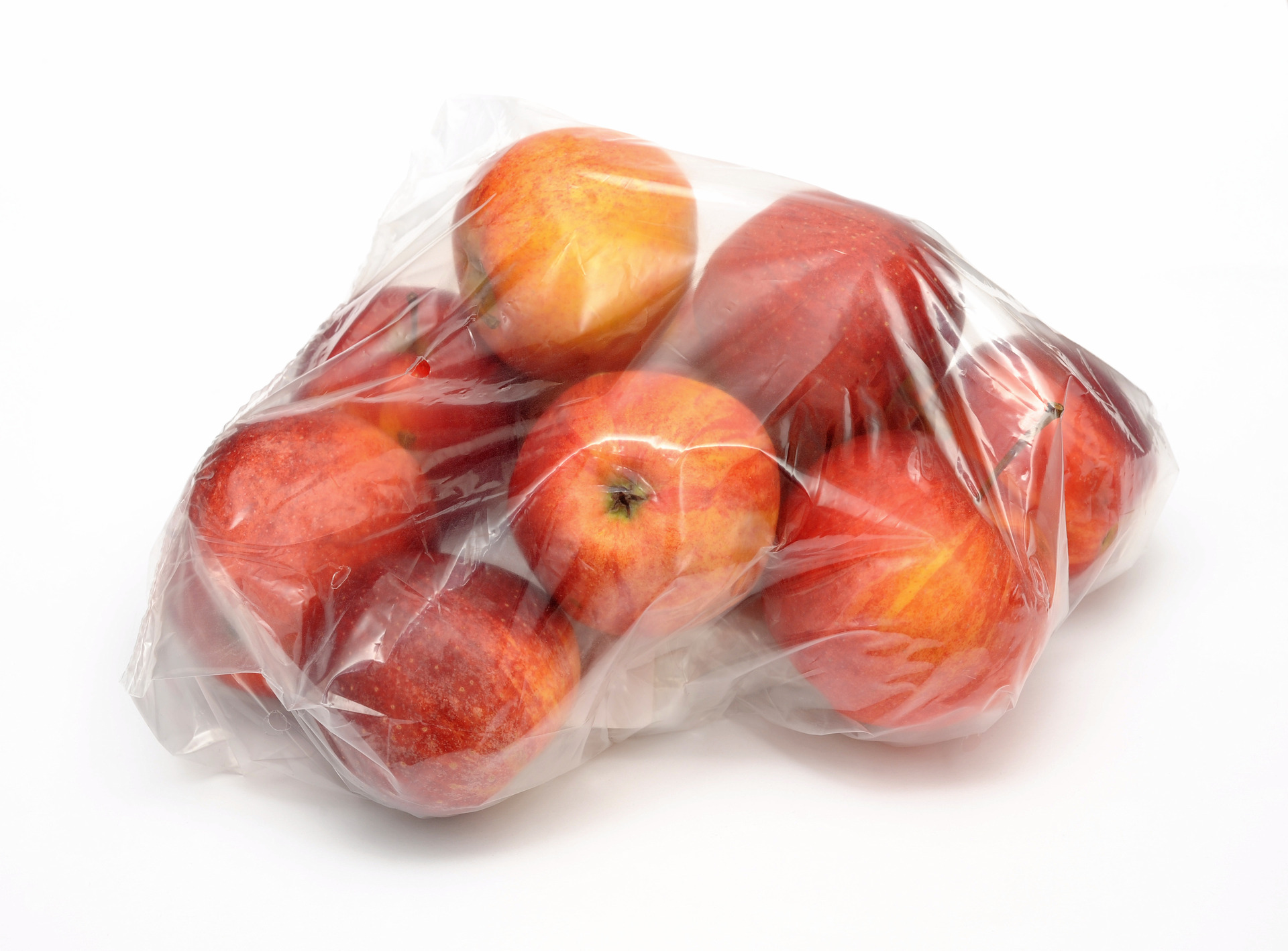 塑料袋里的红苹果